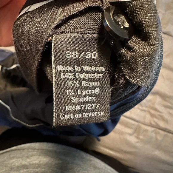 Apt 9 Slim fit navy blue suit and pants 46R and 38 30 - Picture 5 of 6